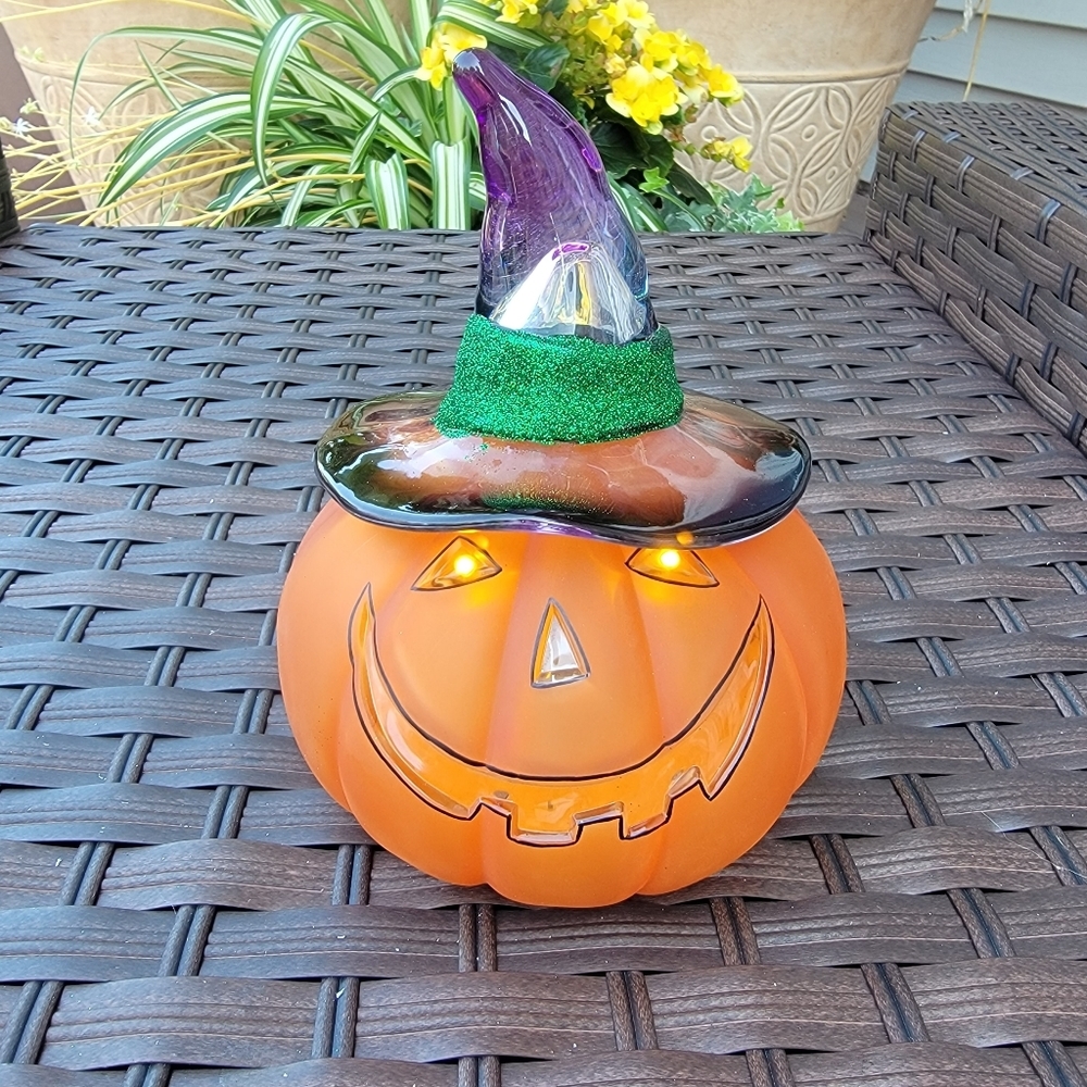 Halloween Harvest Collection Magic Jack O Lantern Light Up Figure